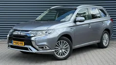 Mitsubishi Outlander P-HEV