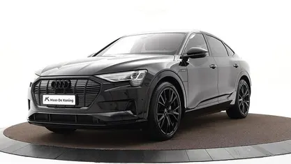Gebruikt 2020 Audi e-tron Business SUV | € 32.940 (Eerlijke prijs)