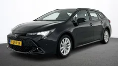Zwart Gebruikt 2023 Toyota Corolla Active Stationwagen | € 25.790 (Eerlijke prijs)