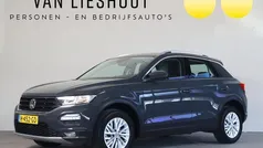 Grijs Gebruikt 2020 VW T-Roc Style SUV | € 25.650 (Goede deal)