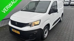 Wit Gebruikt 2021 Peugeot Partner Premium Van | € 8.750 (Eerlijke prijs)
