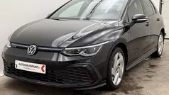Zwart Gebruikt 2022 VW Golf VIII GTE Sedan | € 26.900 (Goede deal)