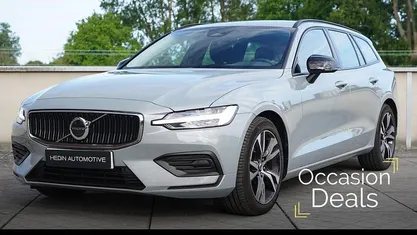 Grijs Occasion 2024 Volvo V60 Stationwagen | € 36.495 (Eerlijke prijs)