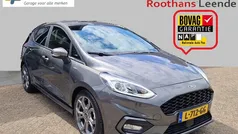 Grijs Gebruikt 2021 Ford Fiesta ST-Line Hatchback | € 16.900 (Eerlijke prijs)