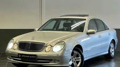 Grijs Gebruikt 2004 Mercedes E320 Avantgarde Sedan | € 9.995 (Eerlijke prijs)
