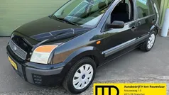 Hatchback Gebruikt 2007 Ford Fusion Hatchback | € 1.695 (Goede deal)