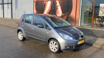 Occasion Mitsubishi Colt Inform 95 PK (69 kW) 2007 Grijs Hatchback