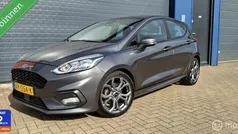 Grijs Gebruikt 2018 Ford Fiesta ST-Line Hatchback | € 12.249 (Eerlijke prijs)