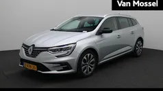 Grijs Gebruikt 2024 Renault Mégane GrandTour Techno Stationwagen | € 26.925 (Eerlijke prijs)
