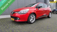 Rood Gebruikt 2016 Renault Clio IV LIMITED Hatchback | € 8.250 (Eerlijke prijs)