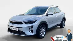 Gebruikt 2023 Kia Stonic SUV | € 21.930 (Eerlijke prijs)