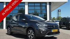 Grijs Gebruikt 2021 Dacia Sandero Comfort Hatchback | € 15.900 (Eerlijke prijs)