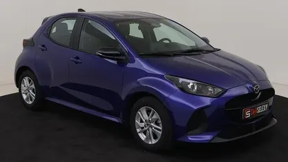 Blauw Gebruikt 2025 Mazda 2 Center-Line Hatchback | € 22.950 (Eerlijke prijs)