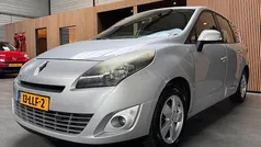 Grijs Gebruikt 2010 Renault Grand Scénic III Dynamique MPV | € 2.490 (Goede deal)