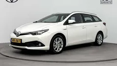 Gebruikt 2016 Toyota Auris Touring Sports Limited Stationwagen | € 17.445 (Eerlijke prijs)