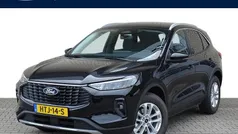 Zwart Nieuw 2025 Ford Kuga Titanium SUV | € 39.995 (Super prijs)