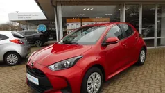 Rood Gebruikt 2022 Mazda 2 Hatchback | € 22.500 (Eerlijke prijs)