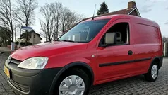 Rood Gebruikt 2010 Opel Combo MPV | € 4.595 (Eerlijke prijs)