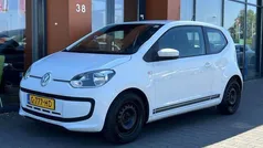 Wit Gebruikt 2015 VW up! Move Hatchback | € 5.890 (Eerlijke prijs)