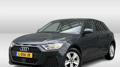 Grijs Gebruikt 2021 Audi A1 Sportback Proline Hatchback | € 23.450 (Eerlijke prijs)