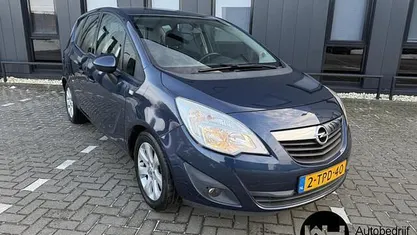 Blauw Occasion 2012 Opel Meriva Cosmo MPV | € 3.195 (Goede deal)