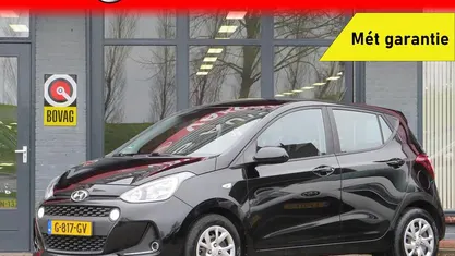 Zwart Occasion 2019 Hyundai i10 Comfort Hatchback | € 9.450 (Eerlijke prijs)