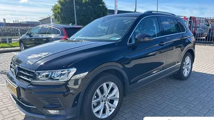 Occasion 2018 VW Tiguan Highline SUV | € 25.745 (Eerlijke prijs)