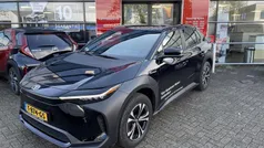 Zwart Gebruikt 2023 Toyota bZ4X Edition SUV | € 38.250 (Eerlijke prijs)