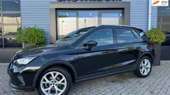 Zwart Gebruikt 2024 Seat Arona Business SUV | € 21.895 (Eerlijke prijs)