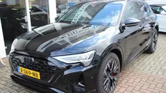 Zwart Gebruikt 2024 Audi Q8 e-tron Advanced SUV | € 60.950 (Super prijs)