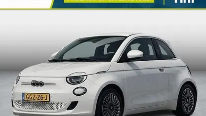 Wit Occasion 2024 Fiat 500e Urban Hatchback | € 23.350 (Eerlijke prijs)