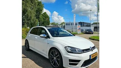 Occasion 2015 VW Golf VII R Hatchback | € 17.995 (Super prijs)