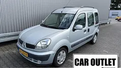 Grijs, metallic lak Gebruikt 2006 Renault Kangoo MPV | € 3.650 (Goede deal)