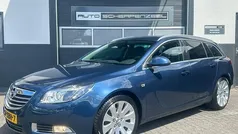 Blauw Gebruikt 2012 Opel Insignia Cosmo Stationwagen | € 6.985 (Eerlijke prijs)