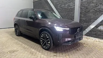 Gebruikt 2025 Volvo XC90 Plus SUV | € 74.700 (Super prijs)