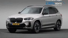 Zilver, metallic lak Gebruikt 2023 BMW iX3 Executive SUV | € 47.880 (Goede deal)