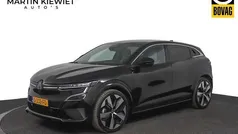 Gebruikt 2022 Renault Mégane Iconic Hatchback | € 24.999 (Super prijs)