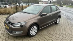 Bruin (metallic) Gebruikt 2012 VW Polo Comfortline Hatchback | € 3.995 (Goede deal)