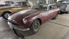 Rood Gebruikt 1974 MG B Cabriolet | € 4.000