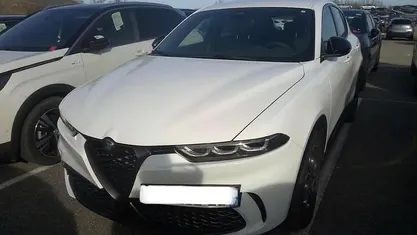Occasion 2025 Alfa Romeo Tonale Sprint SUV | € 36.900 (Eerlijke prijs)
