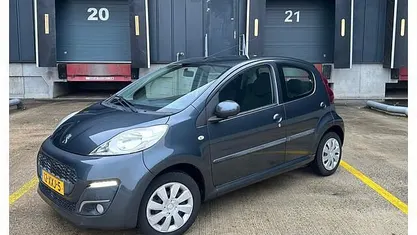 Occasion Peugeot 107 Active 68 PK (50 kW) 2012 Hatchback