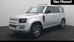 Grijs Gebruikt 2023 Land Rover Defender SUV | € 89.940 (Goede deal)