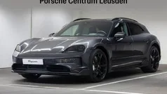 Gebruikt 2024 Porsche Taycan Cross Turismo Sedan | € 149.900