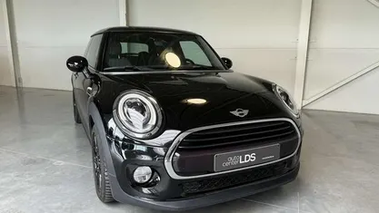 Occasion 2018 Mini Cooper Hatchback | € 13.490 (Goede deal)