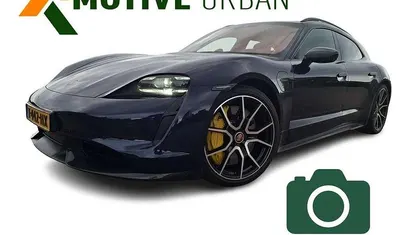 Blauw Gebruikt 2023 Porsche Taycan Sport Turismo Sedan | € 99.900 (Eerlijke prijs)