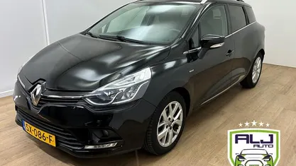 Hatchback Occasion 2018 Renault Clio IV LIMITED Hatchback | € 9.953 (Eerlijke prijs)