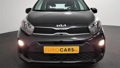 Zwart Gebruikt 2023 Kia Picanto Hatchback | € 18.890 (Eerlijke prijs)