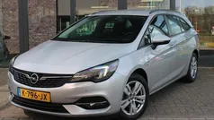 Grijs Gebruikt 2021 Opel Astra Edition Stationwagen | € 11.500 (Eerlijke prijs)