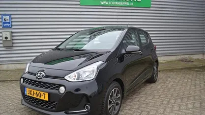 Occasion 2020 Hyundai i10 Premium Hatchback | € 11.250 (Eerlijke prijs)