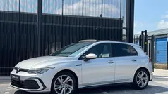 Gebruikt 2021 VW Golf VIII R-line Hatchback | € 25.990 (Eerlijke prijs)